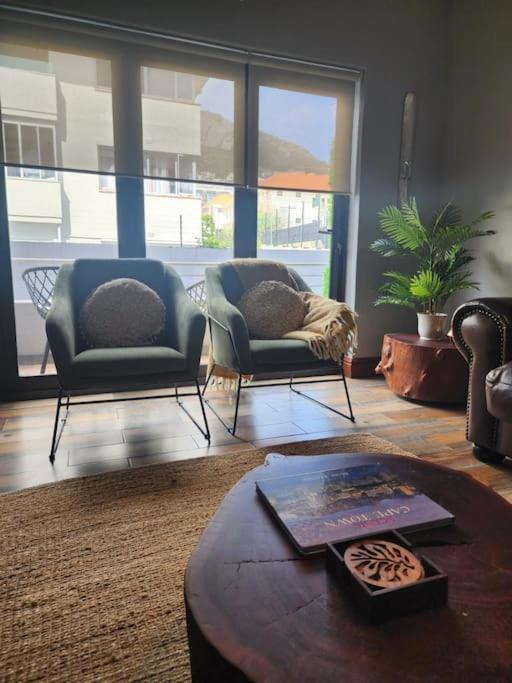 Cape Town, Sea Point, Beautiful 2 Bedroom Apartment @Tucked Away Buitenkant foto